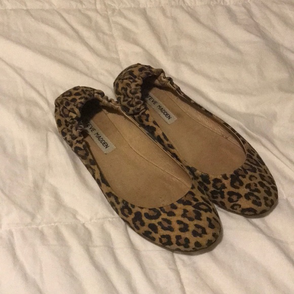 Steve Madden cheetah flats - Picture 1 of 2